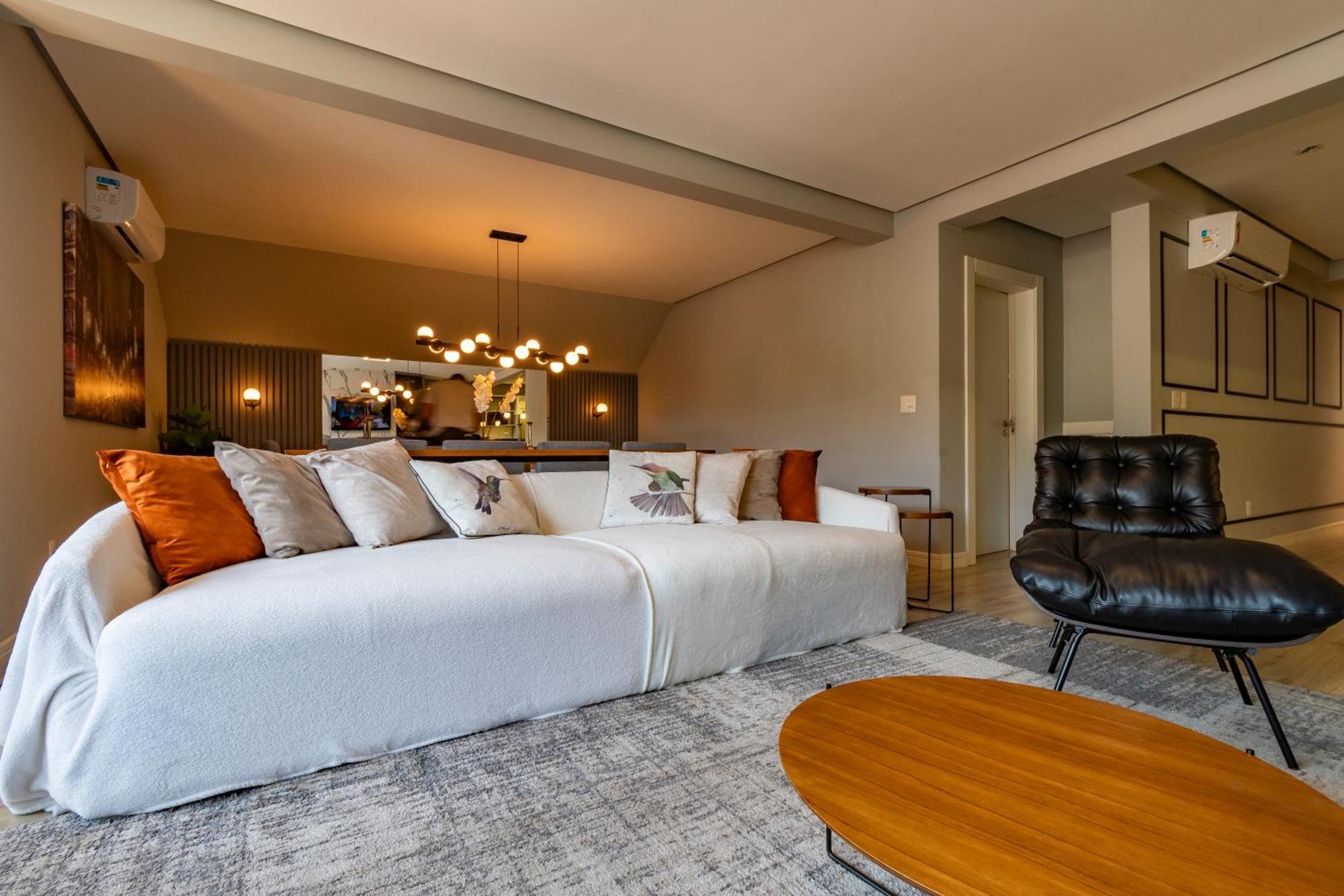 A Apenas 300 Mts Da Rua Coberta, No Exclusivo Via Florida Appartement Gramado Buitenkant foto